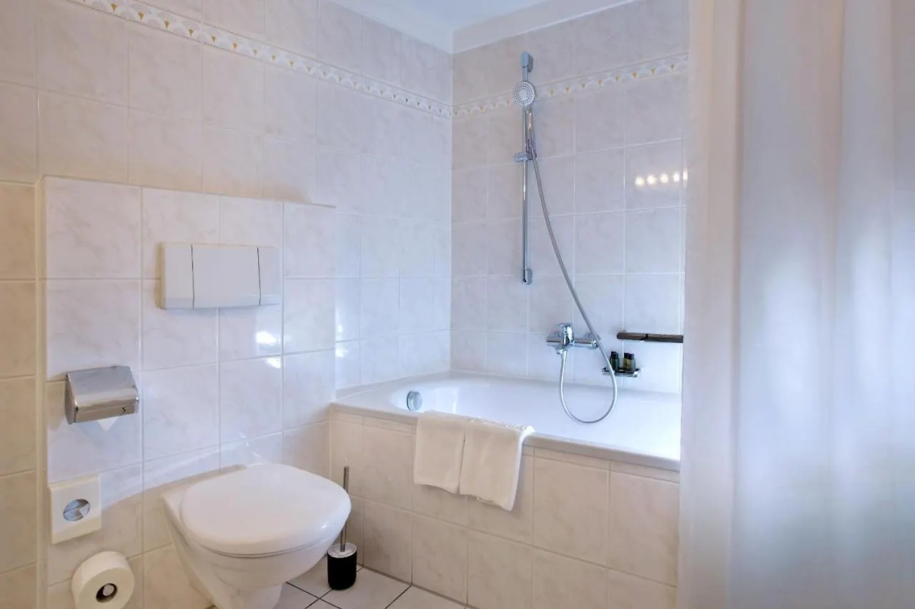 Hotel Rotkreuzplatz Munich